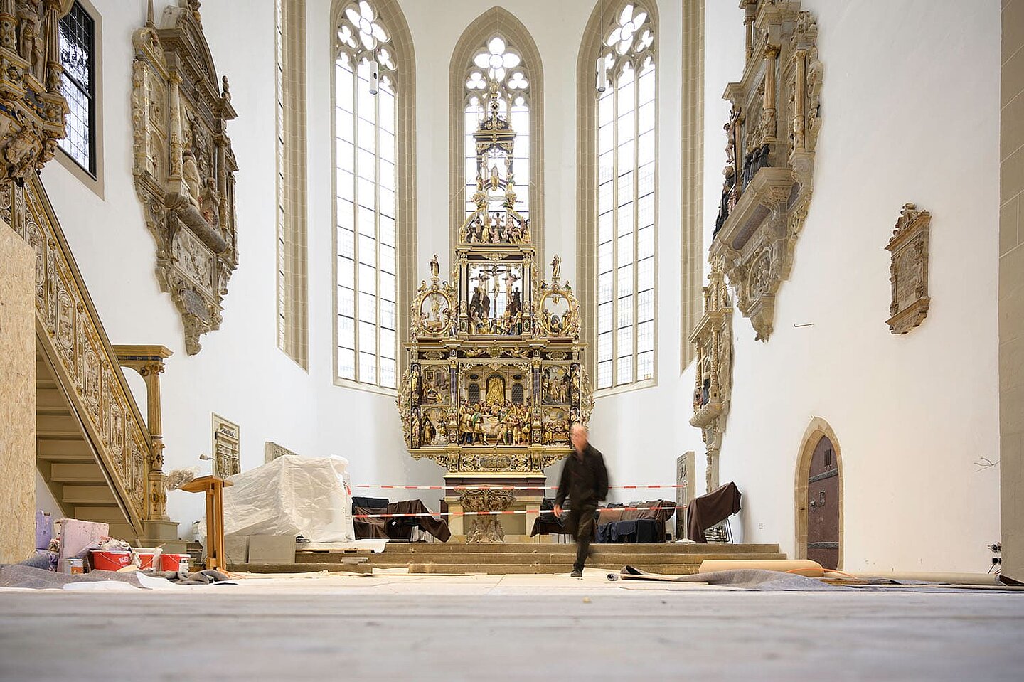 New work on the floor of the Kaufmannskirche