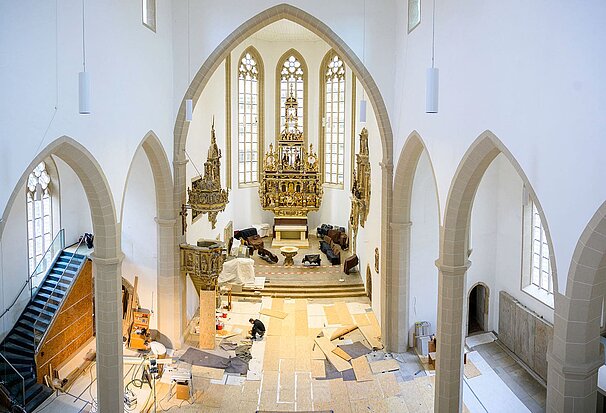 New construction of the floor in the Kaufmannskirche Erfurt