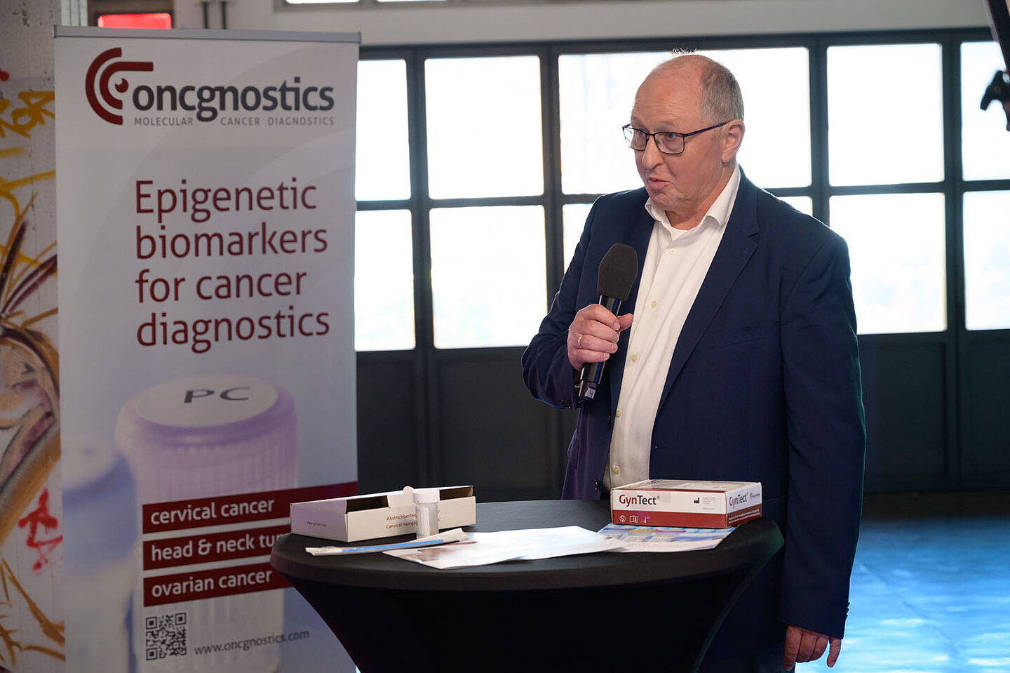 Dr. Alfred Hansel der oncgnostics GmbH auf der digitalen Messe
